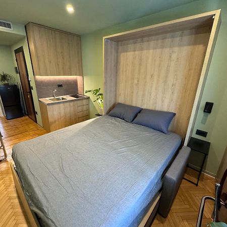 The Hidden Gem Of Blloku Apartment Tirana Exterior photo