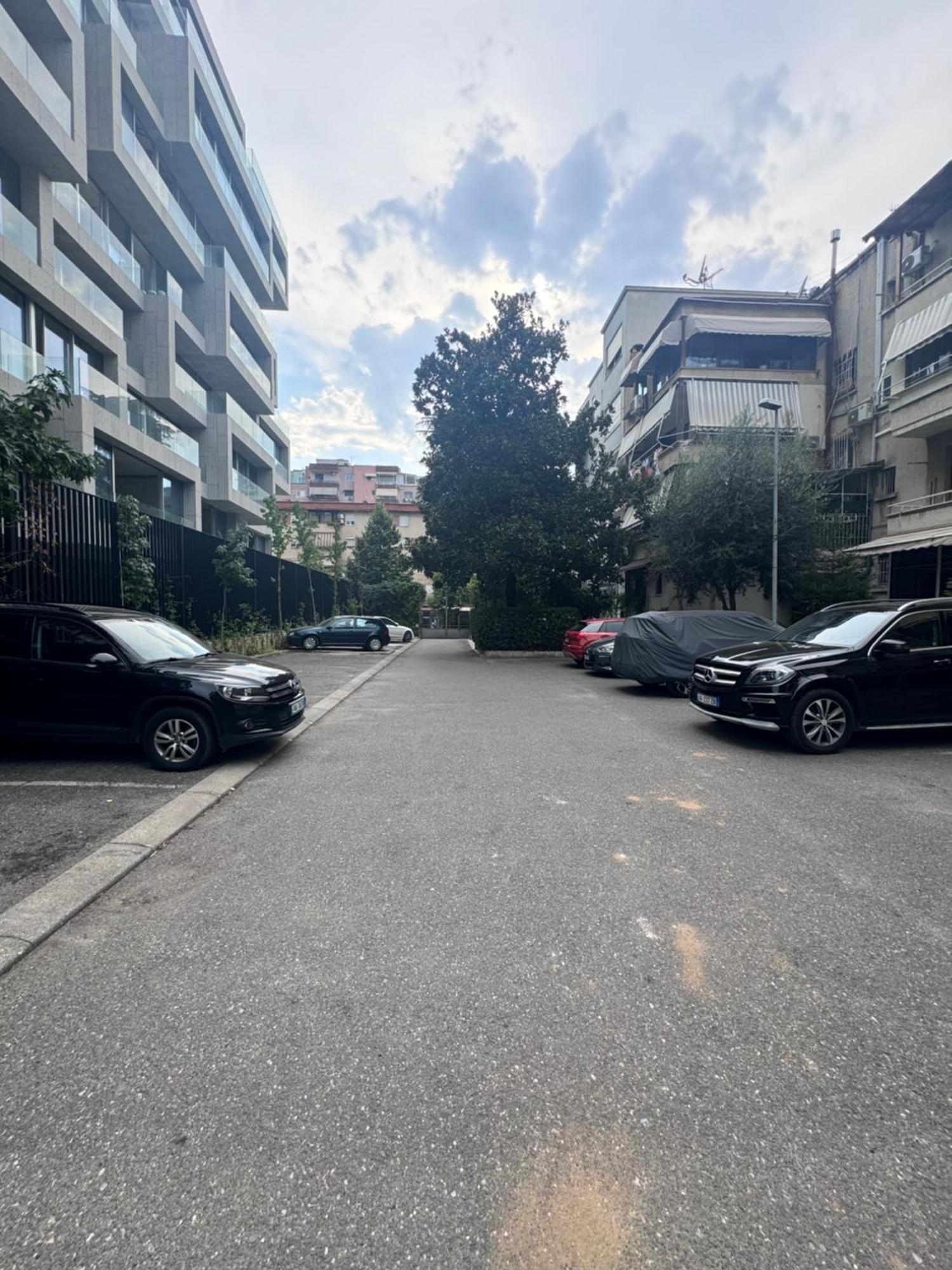 The Hidden Gem Of Blloku Apartment Tirana Exterior photo